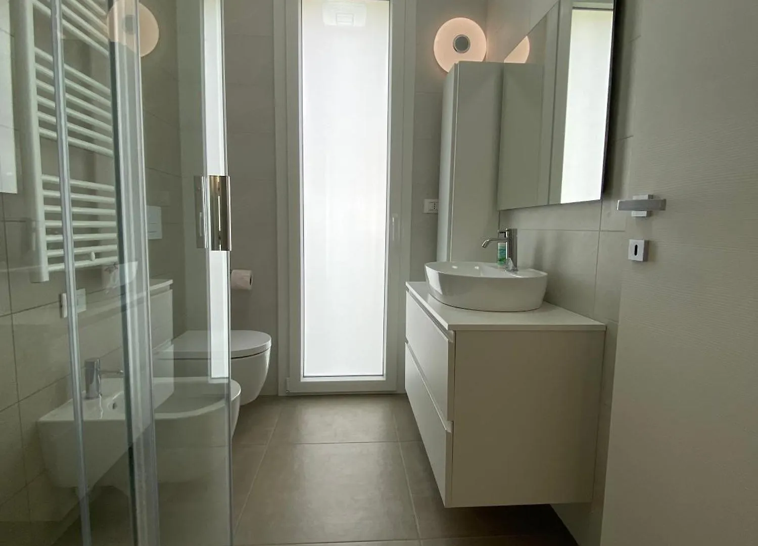 New Luxury Apartment With Pool In Borghetto Borghetto Santo Spirito